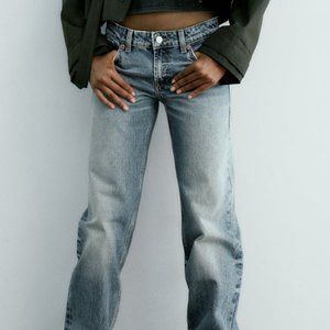 ZARA LOW RISE JEANS - Size 0 - Never worn!